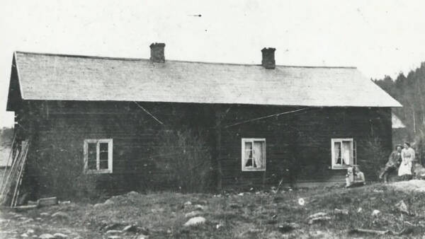 Myllärin torppa 1900-luvun alussa.
