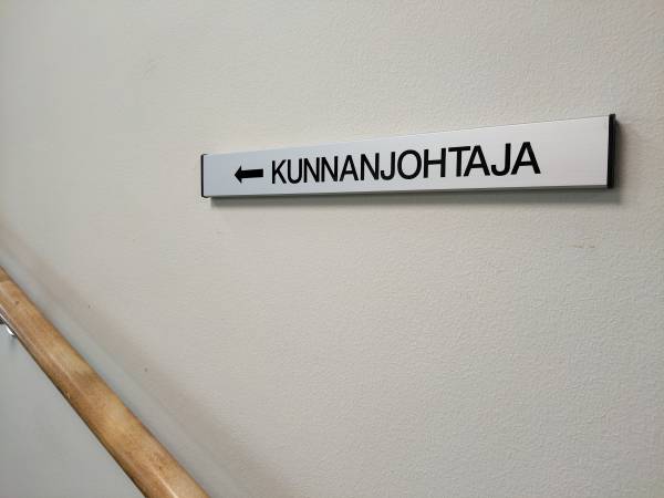 Kirjoittaja muistuttaa, että esihenkilöllä on aina suurempi vastuu