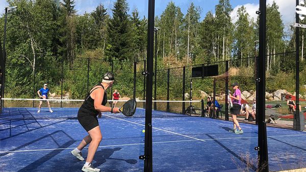 Haukkasalon padelkenttä sai kovasti kehuja turnaukseen osallistuneilta.