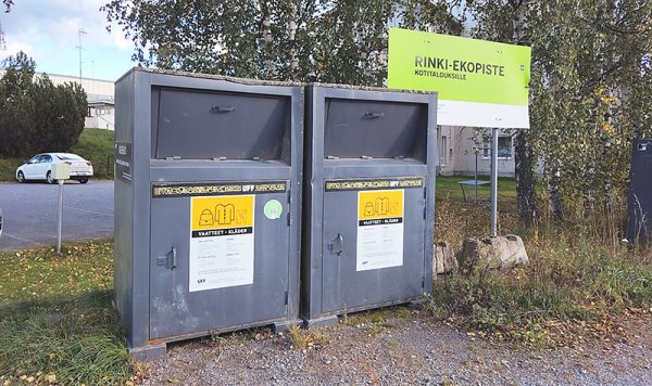 Kaikkiin UFF:in keräyslaatikoihin saa laittaa samoja, käyttökelpoisia tekstiilejä....