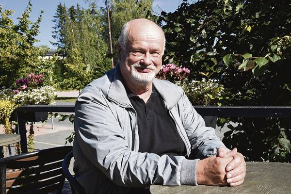 Tenho Kotajärvi on harrastanut metsästystä ja kalastusta vuodesta...