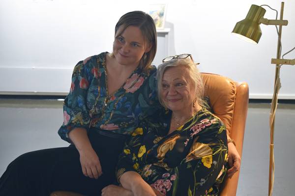 "Me ollaan luovia tyyppejä ja vihellellään töitä tehdessämme....