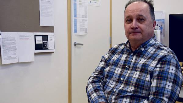 Yhtenäiskoulun opinto-ohjaajan Jari Räsäsen mukaan paikalliset nuoret ovat...