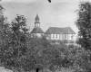 Kuhmoisten kirkko ja kellotapuli 1900-luvun vaihteessa. Kuva: A....