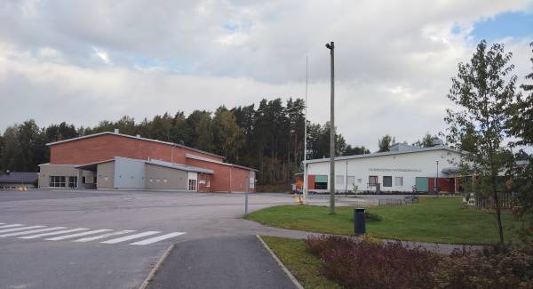 Koulukampuksen hankesuunnittelu on alkamassa. Brado Oy on esitellyt...